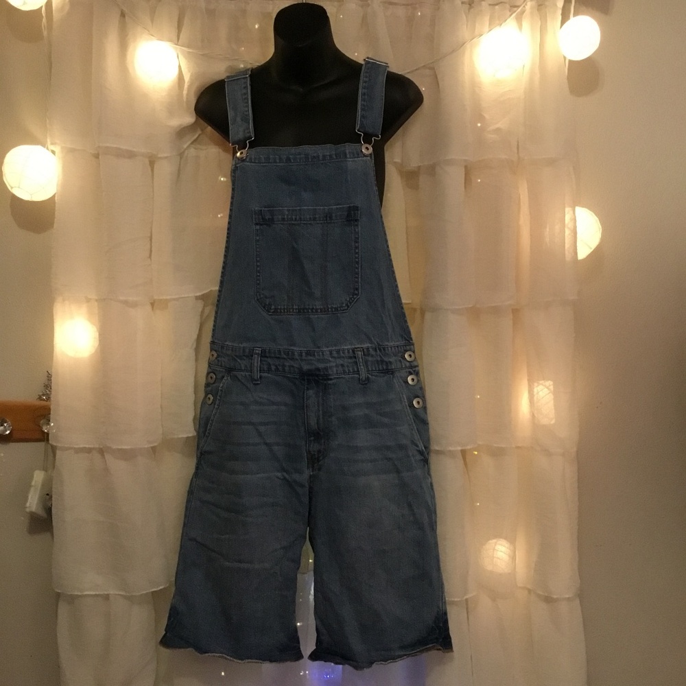 Forever 21 Overalls Mens/Women’s